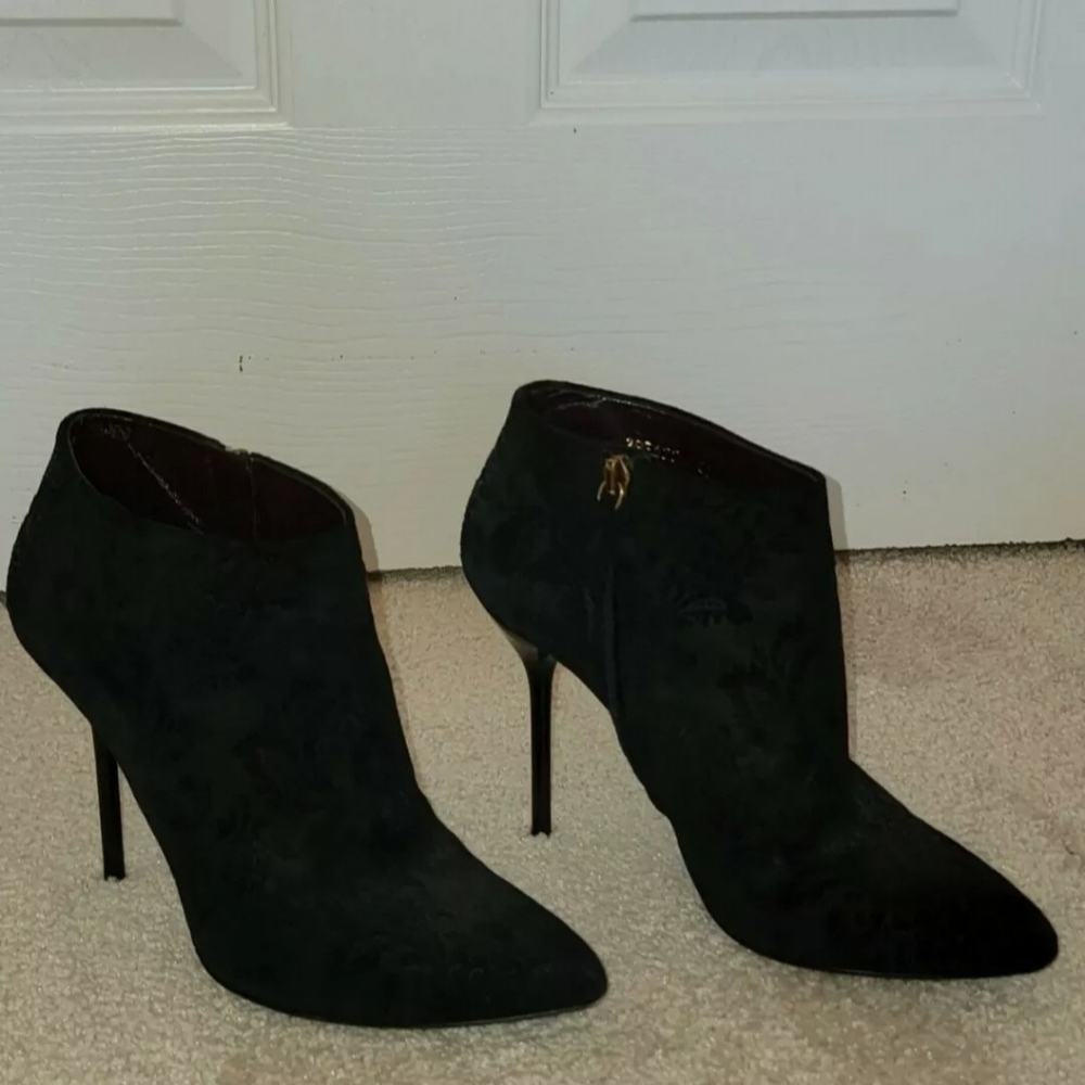 GUCCI Suede Brocade Black Ankle Boots 6 - Picture 2 of 8